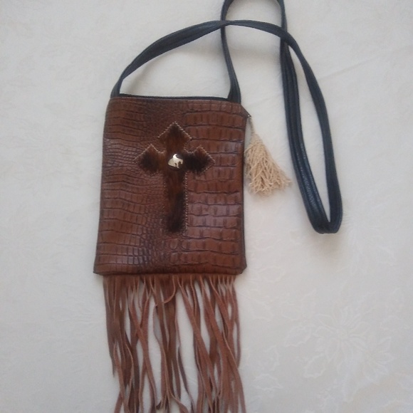 Vintage Handbags - Fringe faux leather croc pattern Western boho crossbody